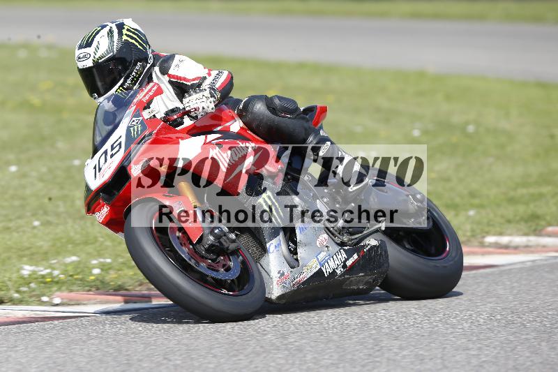 /45 10.08.2025 Plüss Moto Sport ADR/Freies Fahren/105